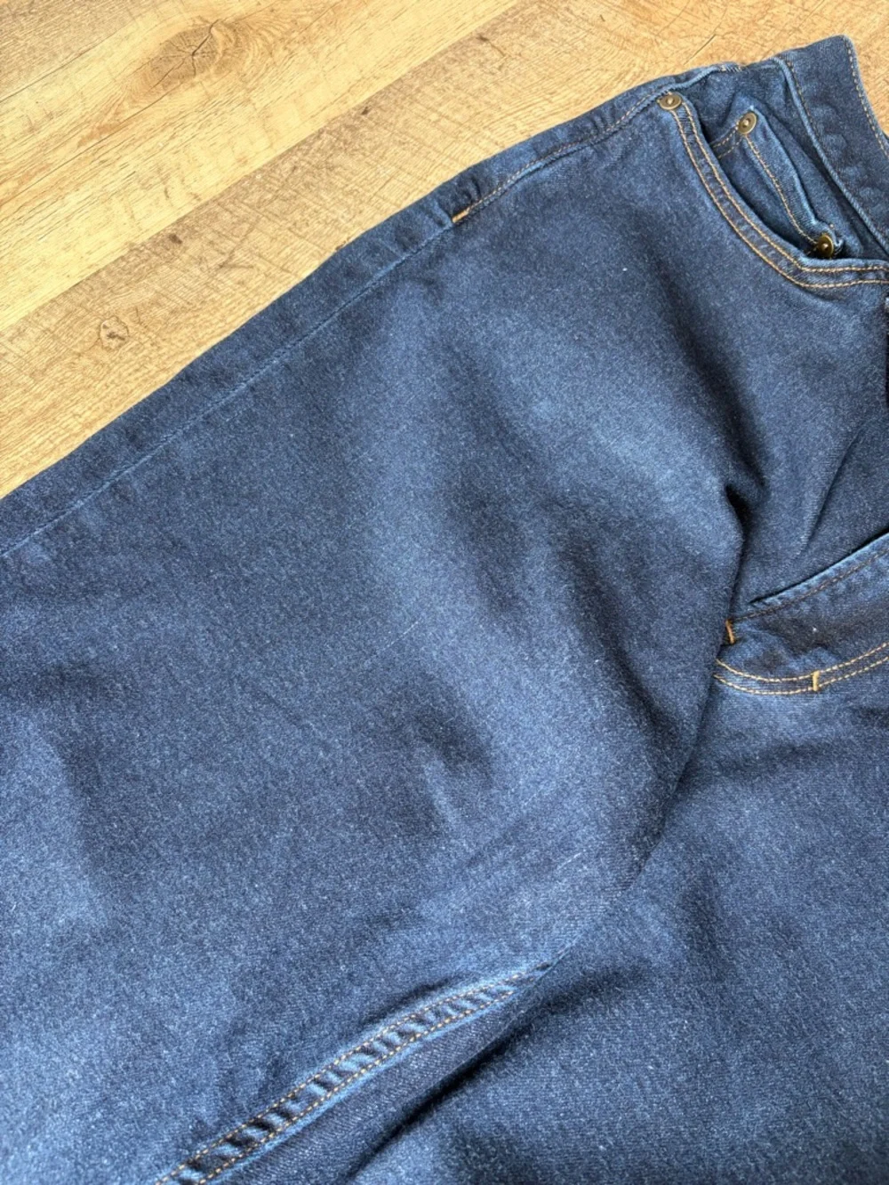 Banana Republic Travel Athletic Fit Jeans in Indigo Rinse Wash 35x34 Stretch